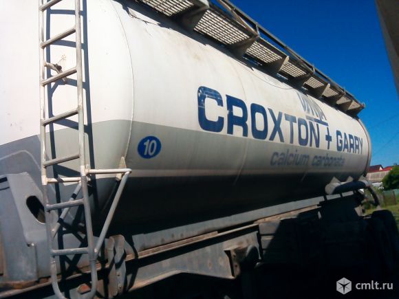 Продам полуприцеп цистерну для сыпучих материалов
