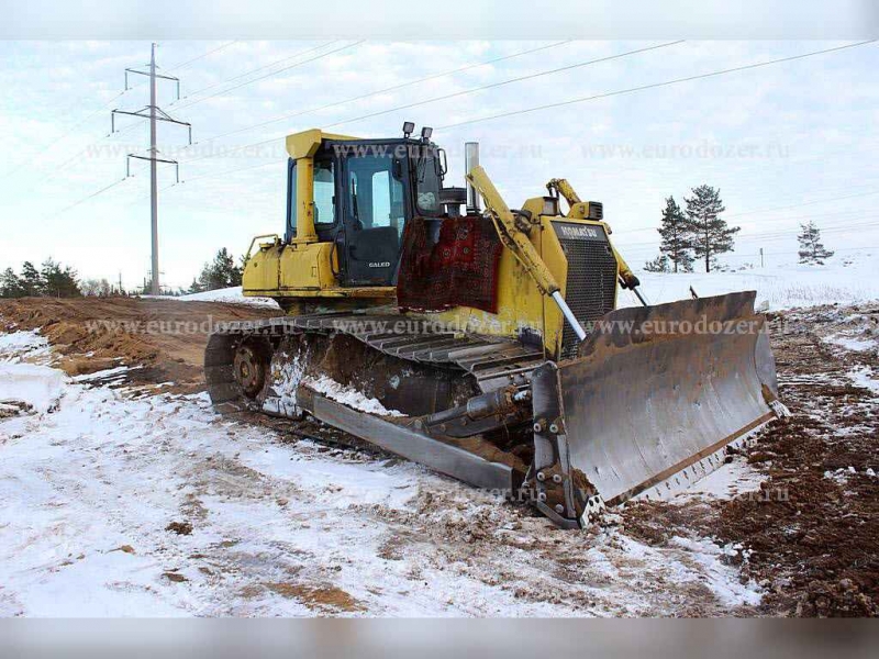 Бульдозер Komatsu 65PX-15, болотный толкач 4 м3