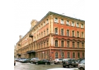 Комплекс из трех зданий в центре